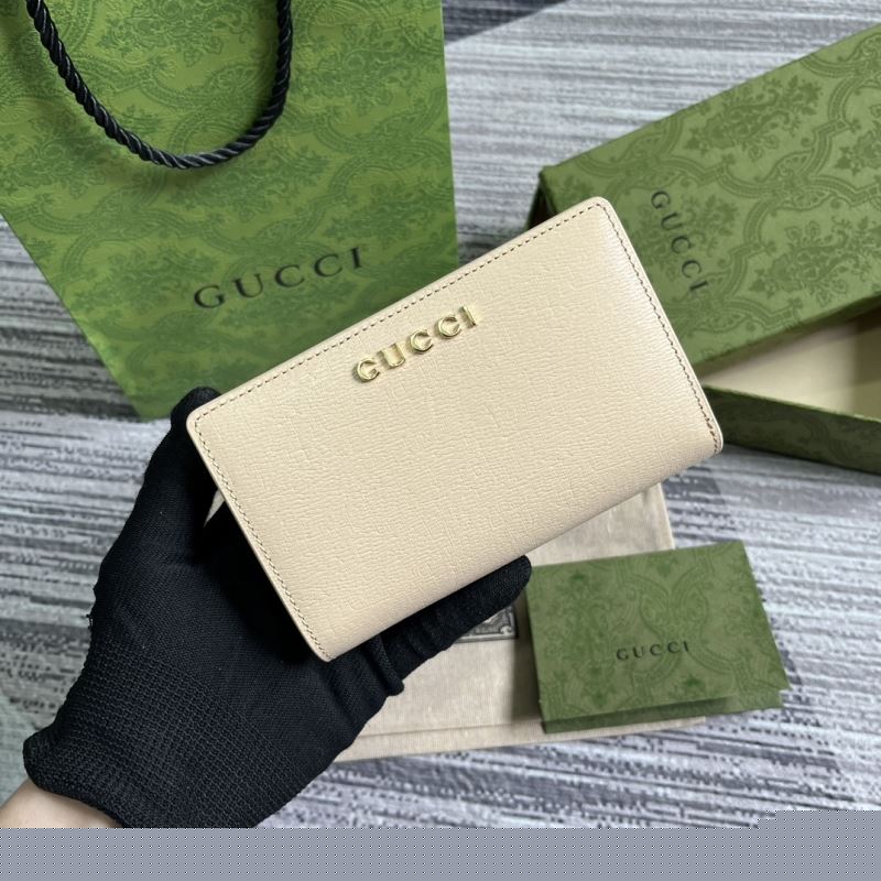 G*u*i wallets & purse